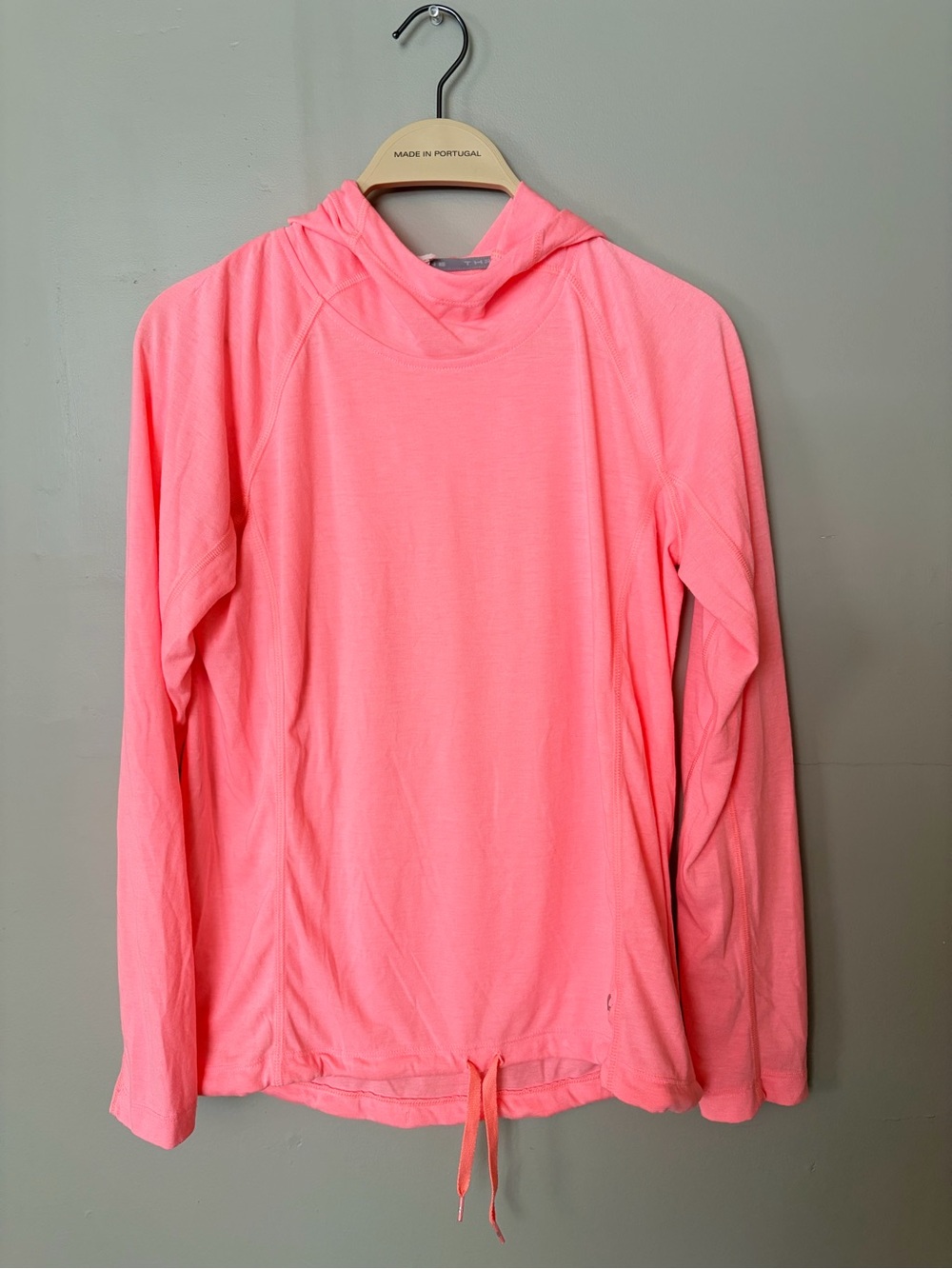 Under Armor Pink Hoodie Womens S